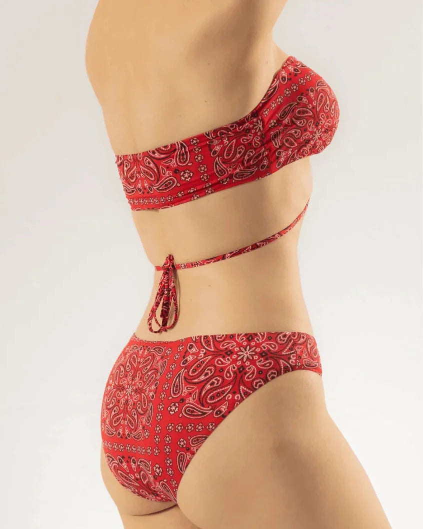 Foxiga Fun Times Printed Tie-Detail Bikini Top – Bandana